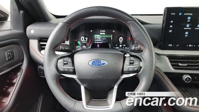 Ford Explorer (VI) 2.3 ST-Line 4WD 2025 — фото 13