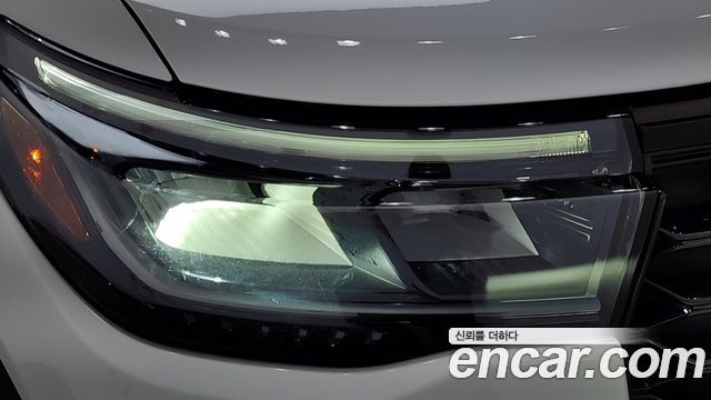 Ford Explorer (VI) 2.3 ST-Line 4WD 2025 — фото 22