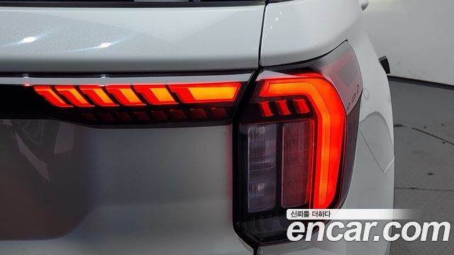 Ford Explorer (VI) 2.3 ST-Line 4WD 2025 — фото 23