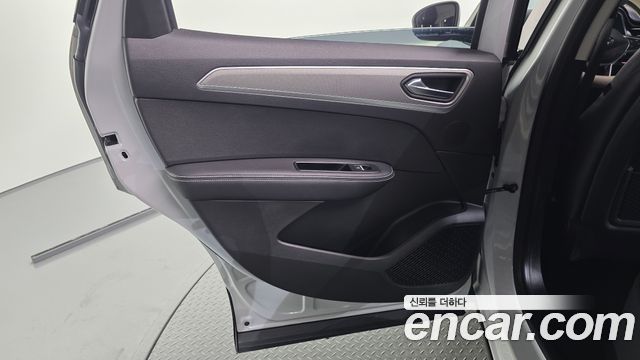 Renault Korea XM3 1.6 E-TECH Inspire e-shifter 2023 — фото 25