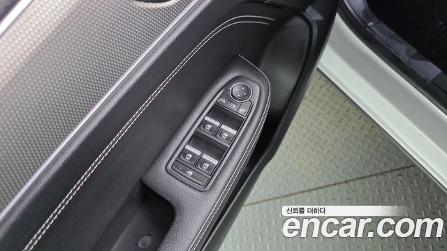 Renault Korea XM3 1.6 E-TECH Inspire e-shifter 2023 — фото 29
