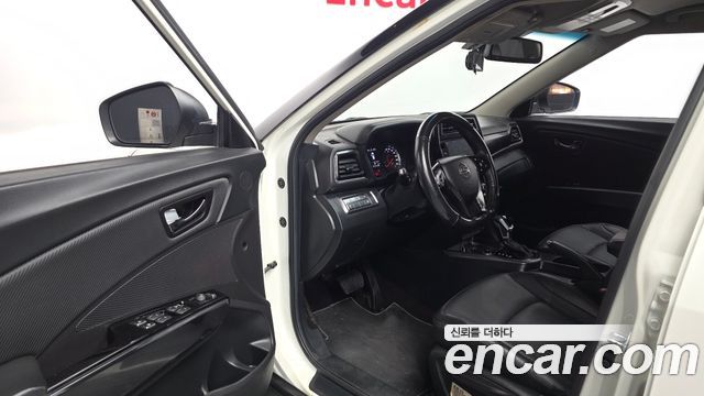 KG Mobility (SsangYong) Very New Tivoli Gasoline 1.5 2WD V3 2022 — фото 10