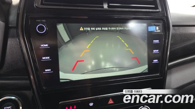 KG Mobility (SsangYong) Very New Tivoli Gasoline 1.5 2WD V3 2022 — фото 20