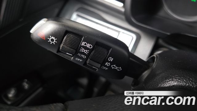 KG Mobility (SsangYong) Very New Tivoli Gasoline 1.5 2WD V3 2022 — фото 35