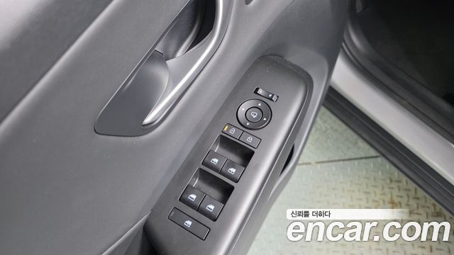 Hyundai Kona (SX2) Gasoline 1.6 Turbo 2WD Premium 2025 — фото 30
