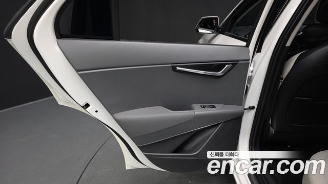 Kia Niro Signature 2024 — фото 25