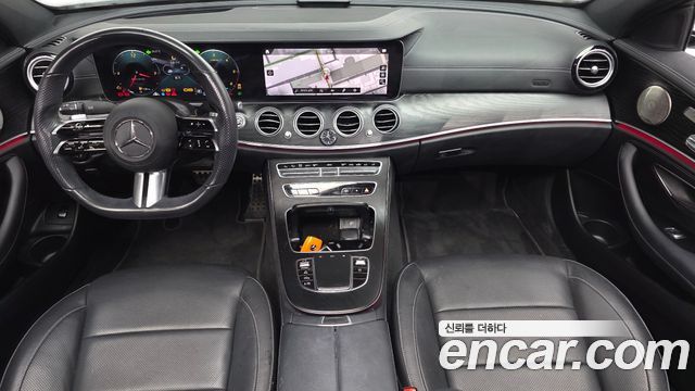 Mercedes-Benz E-Class (W213) E220d 4MATIC AMG Line 2022 — фото 7