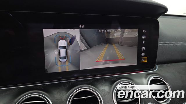 Mercedes-Benz E-Class (W213) E220d 4MATIC AMG Line 2022 — фото 20