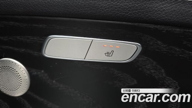 Mercedes-Benz E-Class (W213) E220d 4MATIC AMG Line 2022 — фото 23