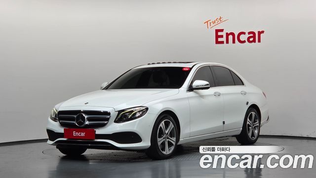 Mercedes-Benz E-Class (W213) E300 4MATIC AV Intelligent Drive 2017 — фото 1