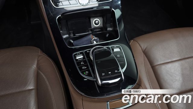 Mercedes-Benz E-Class (W213) E300 4MATIC AV Intelligent Drive 2017 — фото 9
