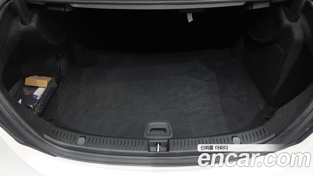 Mercedes-Benz E-Class (W213) E300 4MATIC AV Intelligent Drive 2017 — фото 20