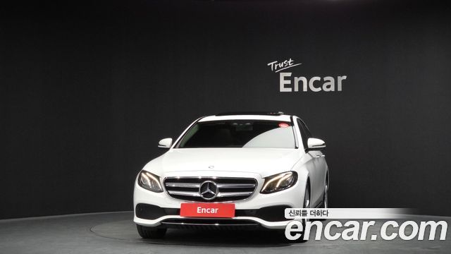 Mercedes-Benz E-Class (W213) E200 Avantgarde 2017 — фото 3