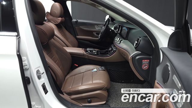 Mercedes-Benz E-Class (W213) E200 Avantgarde 2017 — фото 11