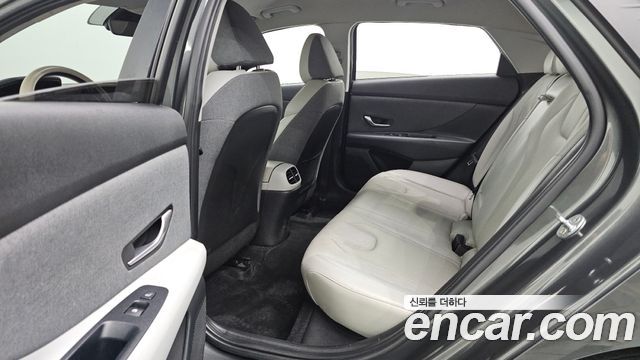 Hyundai Avante (CN7) 1.6 Inspiration 2021 — фото 12