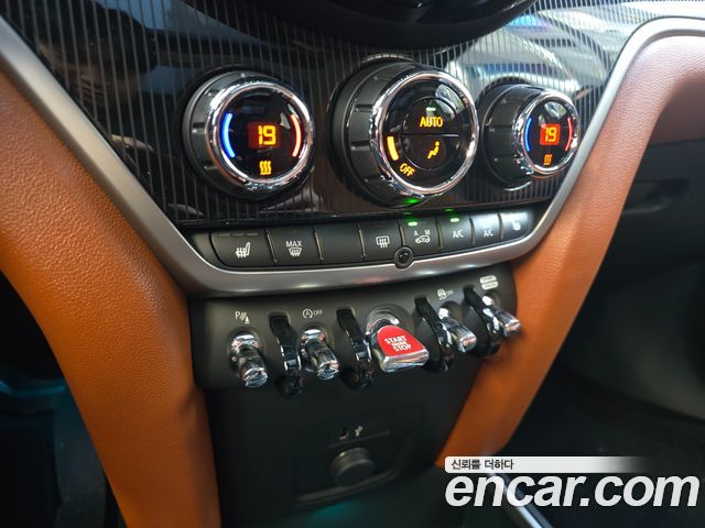 MINI Cooper S Countryman ALL4 Classic 2nd 2024 — фото 16
