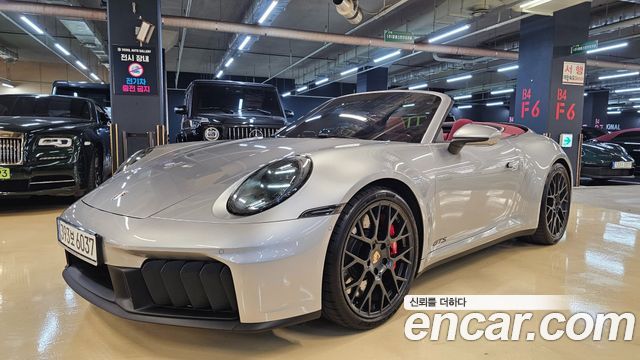 Porsche 911 (992) Carrera 4 GTS Cabriolet 2025 — фото 1