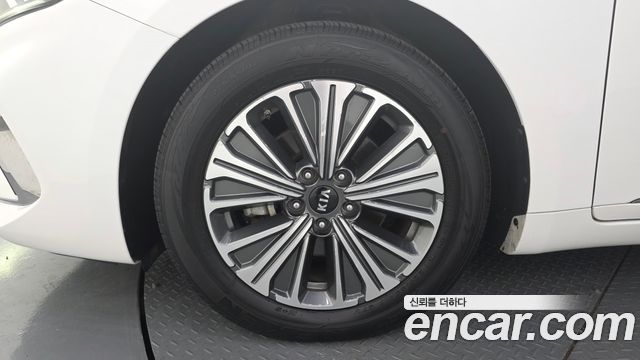 Kia K7 Premier Hybrid Noblesse 2020 — фото 5