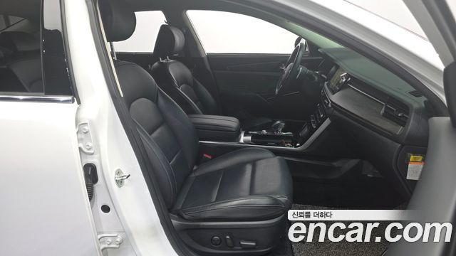 Kia K7 Premier Hybrid Noblesse 2020 — фото 11