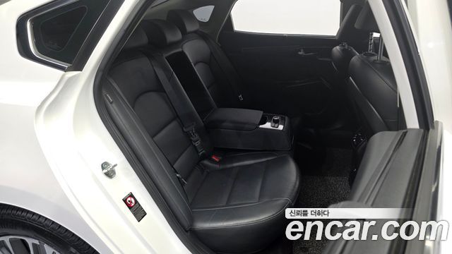 Kia K7 Premier Hybrid Noblesse 2020 — фото 12