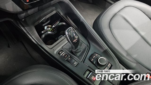 BMW X1 (F48) xDrive 20d Joy 2018 — фото 9