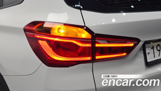 BMW X1 (F48) xDrive 20d Joy 2018 — фото 23