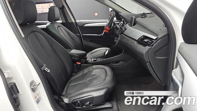 BMW X1 (F48) xDrive 20d Joy 2018 — фото 26