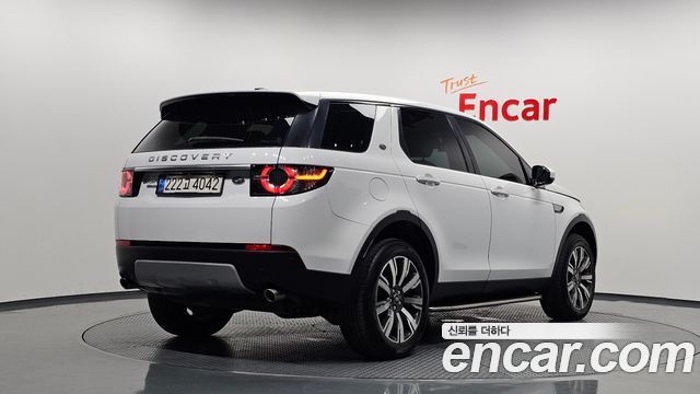 Land Rover Discovery Sport 2.0 TD4 HSE Luxury 2016 — фото 2