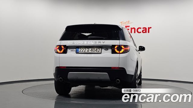 Land Rover Discovery Sport 2.0 TD4 HSE Luxury 2016 — фото 4