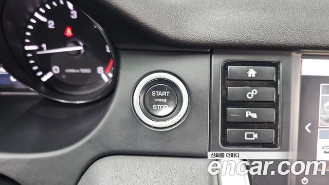 Land Rover Discovery Sport 2.0 TD4 HSE Luxury 2016 — фото 20