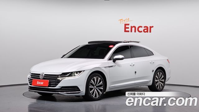 Volkswagen Arteon 2.0 TDI Premium 2019 — фото 1
