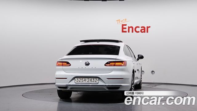 Volkswagen Arteon 2.0 TDI Premium 2019 — фото 4
