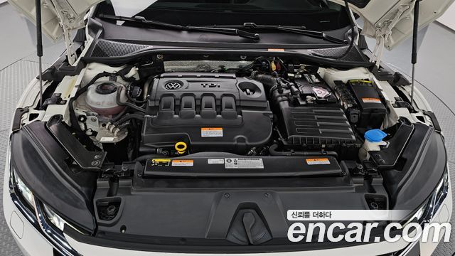 Volkswagen Arteon 2.0 TDI Premium 2019 — фото 6