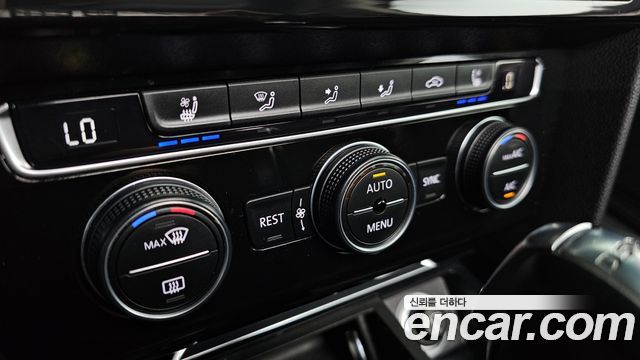 Volkswagen Arteon 2.0 TDI Premium 2019 — фото 27