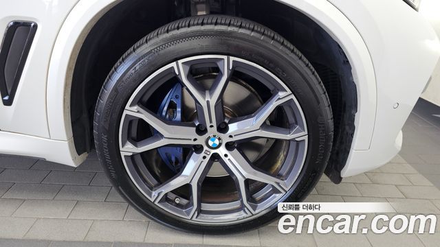 BMW X5 (G05) xDrive 40i M Sport 2022 — фото 21