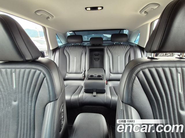Hyundai Grandeur (GN7) 2,5 Gasoline 2WD Exclusive 2023 — фото 7