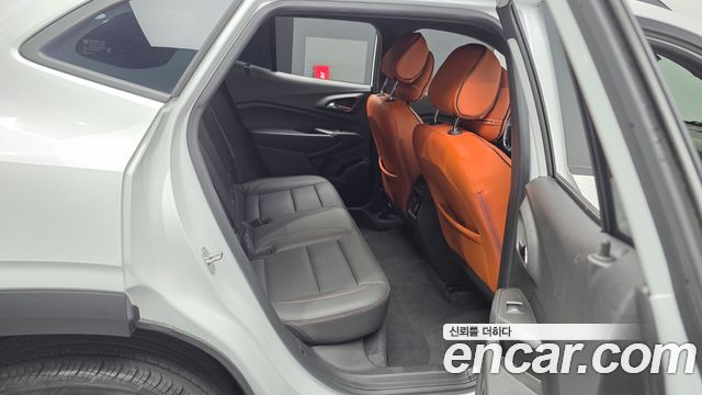 Chevrolet Trax Crossover 1.2 RS 2024 — фото 12