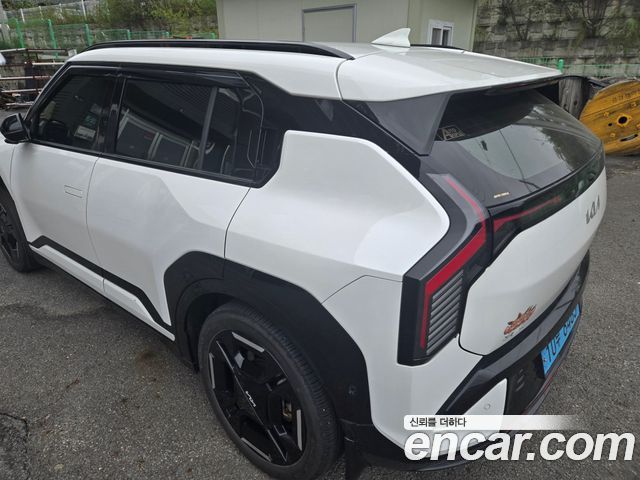 Kia EV3 Long Range 2WD GT Line 2025 — фото 4