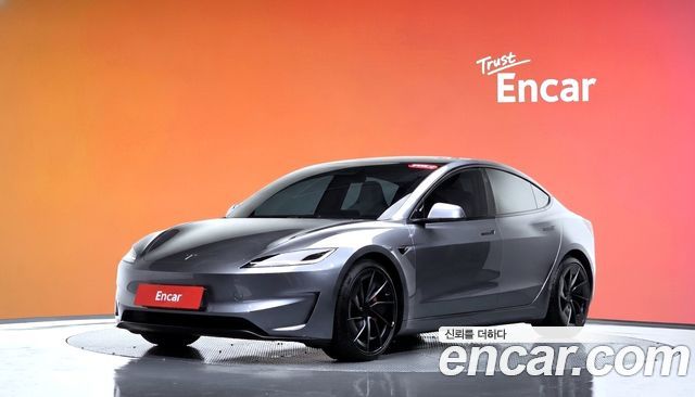 Tesla Model 3 Performance AWD 2024 — фото 1