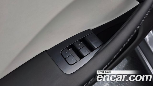 Tesla Model 3 Performance AWD 2024 — фото 37