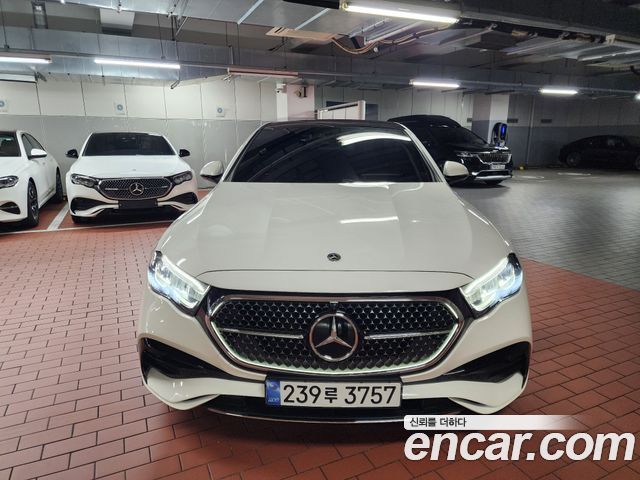 Mercedes-Benz E-Class (W214) E200 AMG Line