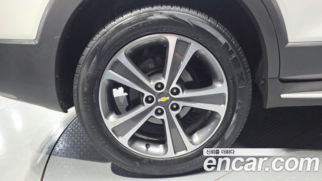 Chevrolet Captiva 2WD LTZ 2016 — фото 5