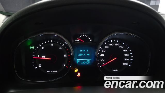 Chevrolet Captiva 2WD LTZ 2016 — фото 8
