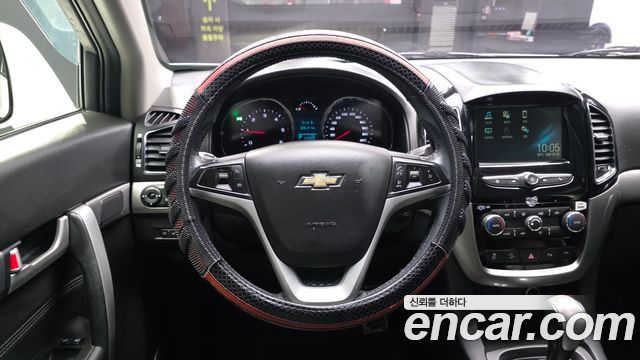 Chevrolet Captiva 2WD LTZ 2016 — фото 13