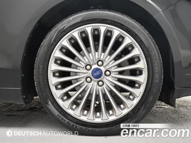 Ford Mondeo (IV) 2.0 Titanium 2016 — фото 5