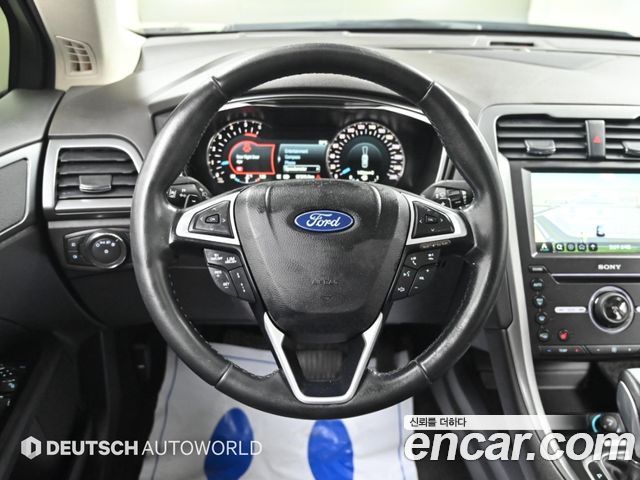 Ford Mondeo (IV) 2.0 Titanium 2016 — фото 17
