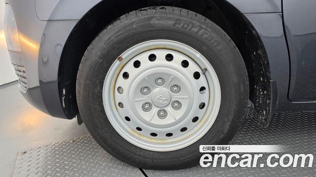 Hyundai Staria Cargo 3-Seater Smart 2023 — фото 5