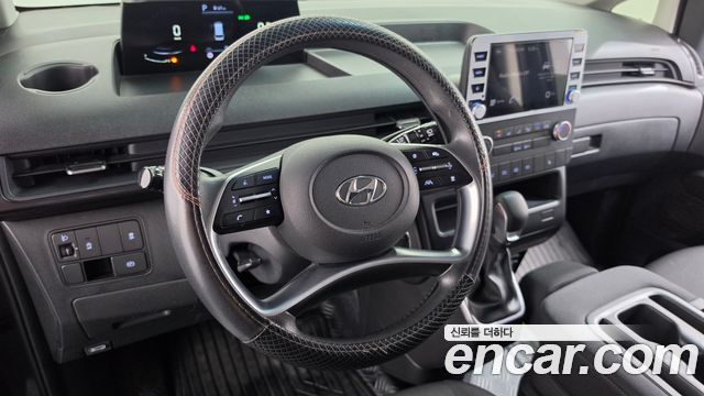 Hyundai Staria Cargo 3-Seater Smart 2023 — фото 13