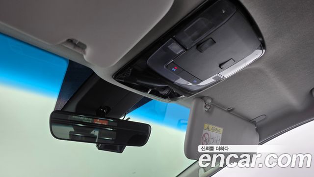 Hyundai Staria Cargo 3-Seater Smart 2023 — фото 19