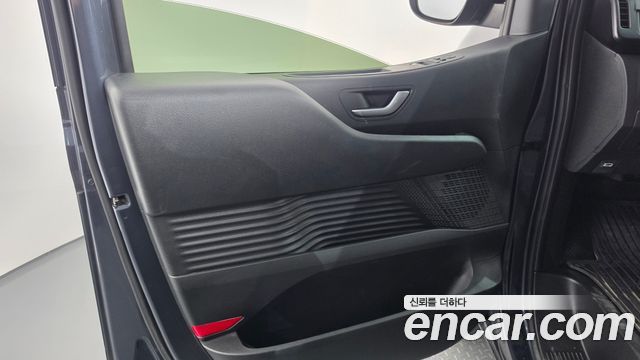 Hyundai Staria Cargo 3-Seater Smart 2023 — фото 25